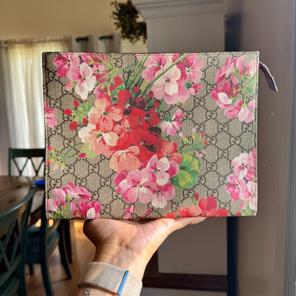 🌸SOLD🌸Gucci Blooms Cosmetic Case